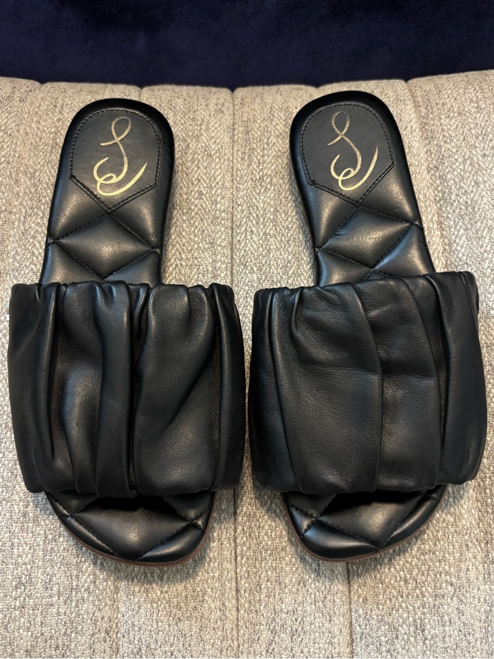 Sam Edelman Black Ruched Slide Sandals - Women Size 6